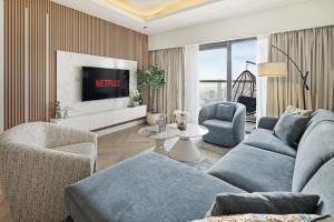 BurjKhalifaViews,1BHK, High Floor, Damac Paramount Tower B