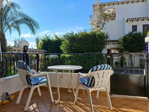 2BR Apartment with 3 Pools 450m Beach Cabo Roig