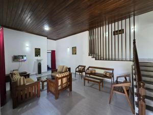 Meadow Villa - Ella