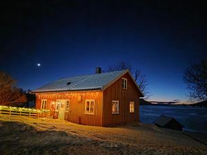 House at the farm!