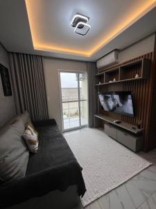 Apartamento Aconchegante com Sacada e Churrasqueira