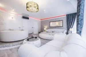 Jacuzzi Romantic Apartment - Rumpiškė