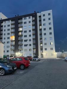 Apartamento Aconchegante com Sacada e Churrasqueira