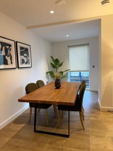 Canary Marina Luxury 3-Bed Residence