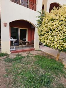 Ground floor Garden & Pool & Beach Studio