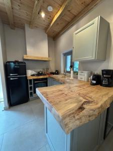 Cedar Wood Cabin