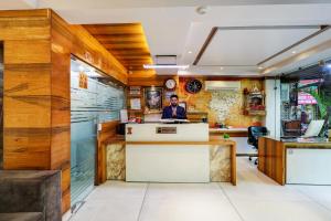 The Hotel Mohit -5 Minutes Walk From New Delhi Railway Station - Paharganj