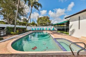 Hollywood Family Vibes