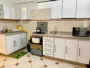 Modern 3BR Apartment with 2 Bathrooms in San Blas