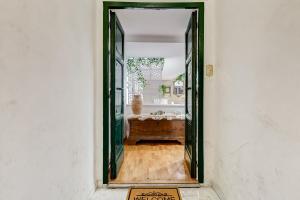 Trevi Fountain Cozy and Fabulous Apartment