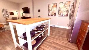 Fields & Fences Suite Fort Langley