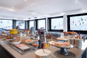 PopAlp la Plagne - Hôtel et Restaurant