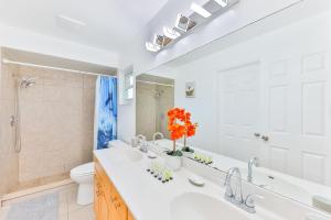 Tropical family cape RR-01704