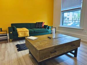Jungle House Luxury Stays - Columbus Downtown Short North