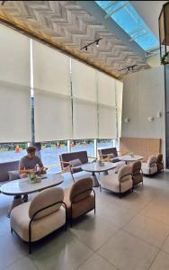 RARE MENTENG PARK EXCLUSIVE economic cozy studio 377 luxurious hotel quality CENTRAL Jakarta