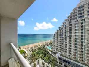 Luxury Studio Fort Lauderdale Beach with Ocean View