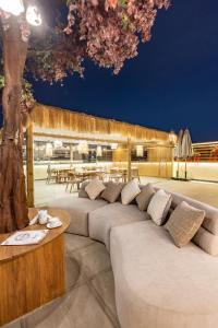 The Palace Pyramids View Hotel