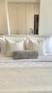 Bright & Cozy Private Studio Apartment