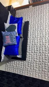 House in a condominium with a shared pool