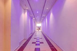 Super Capital O Townhouse Govinda Royal