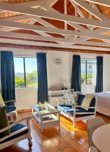 Sunny studio in the sky