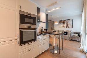 Monaco Bliss apartments 5 min to Casino