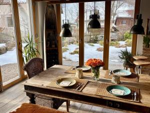 neu ab Juli - Einzigartiges Loft am Seerosenteich