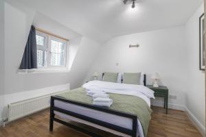 Central Camden One-Bedroom Apartment