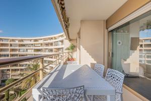 Elégant 2 pièces - accès mer direct vue splendide