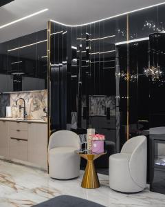 Nana Black Lux Apartment