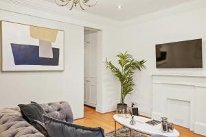 Affordable Apartments with Premium location Near Hyde Park