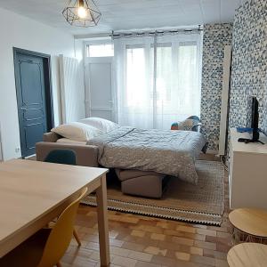 Villa Jean Julien - Le Sancy - Wifi - 2 chambres - 2 Salles deau - Rdc - 8 personnes - Terrasse