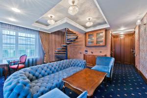 Aqua Center Apartments