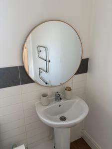 Modern 2 Bedroom Apartment in Manchester Centre With Free WiFi