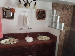 Casa Luna Llena - Ocean View Villa - Pool & Jacuzzi