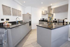 Penthouse View 3-Beds Apartment for 10 guests in Paddington