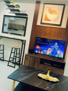 SWEET MEMORIES CONDOTEL at THE SYMPHONY TOWERS QC