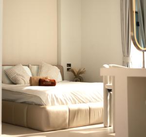 New Luxury Villa with Private Pool, Beach Nearby