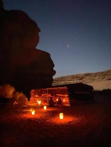Lawrence Luxury Camp