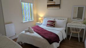 Entire 2 Bedroom Cosy Flat Near City Centre