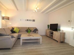 Holiday home with 2 bedrooms