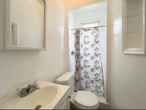 Cozy Studio, Studio City Unit 3