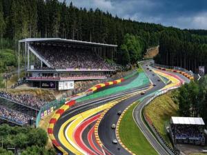 Chic vintage apartment in Spa