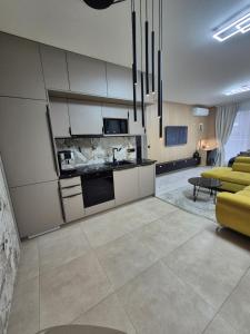 Alfa Apartment Free Garage Parking AC near CITY CENTER