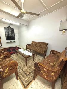 Budi Homestay Taman Jati