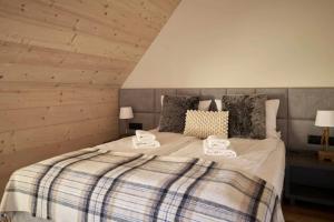 Comfortable holiday villa with mountain views