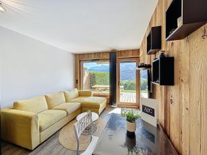 Appartement 2 pièces avec coin montagne, parking, vue Mont Blanc - FR-1-560-167