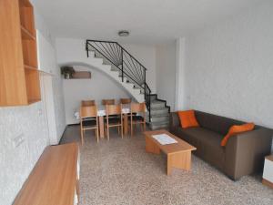 Casa acogedora a 1min de la playa con terraza y parking - HISP-7-10