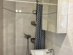 Appartement 4 Pers. en bord de mer avec parking privé et équipements complets - FR-1-529-41