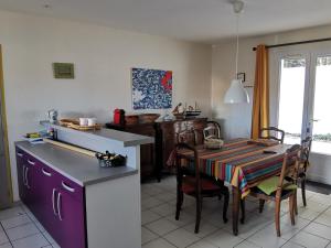 Maison confortable 6 pers. à 200m de la plage, animaux admis, parking - FR-1-194-449